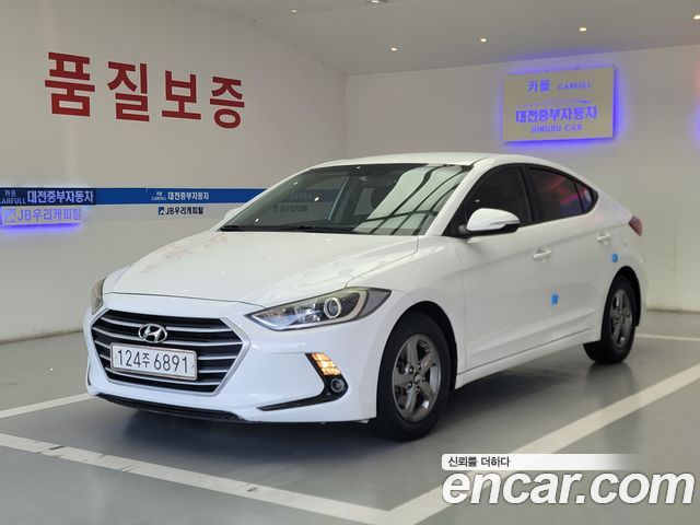Hyundai AVANTE 2017 — photo 1