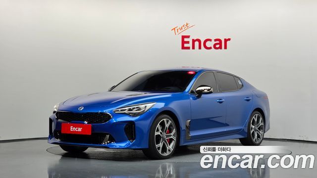 Kia Stinger 2019 — photo 1