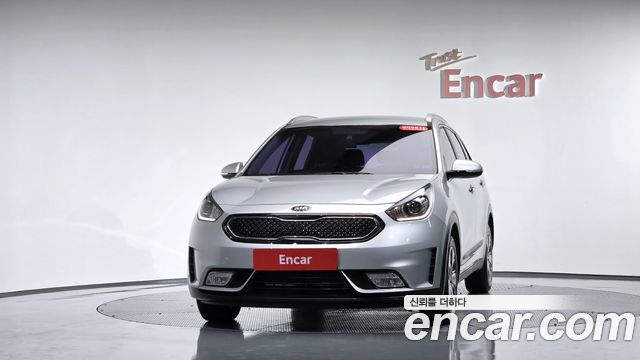 Kia Niro 2017 — photo 3