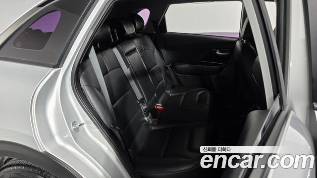 Kia Niro 2017 — photo 17