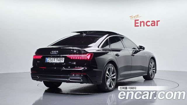 Audi A6 2022 — photo 2