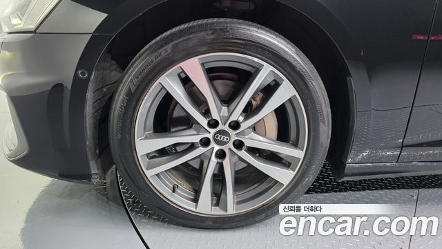 Audi A6 2022 — photo 5
