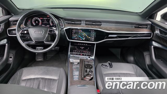 Audi A6 2022 — photo 10