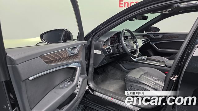 Audi A6 2022 — photo 13
