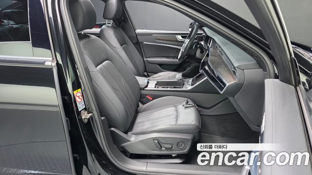Audi A6 2022 — photo 16