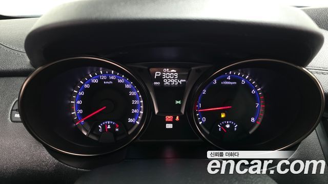 Hyundai Genesis 2015 — photo 8