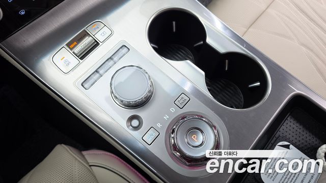 Genesis GV70 2026 — photo 9