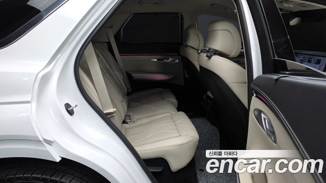 Genesis GV70 2026 — photo 11