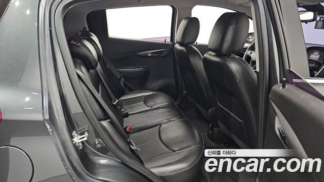 Chevrolet Korea Spark 2017 — photo 18