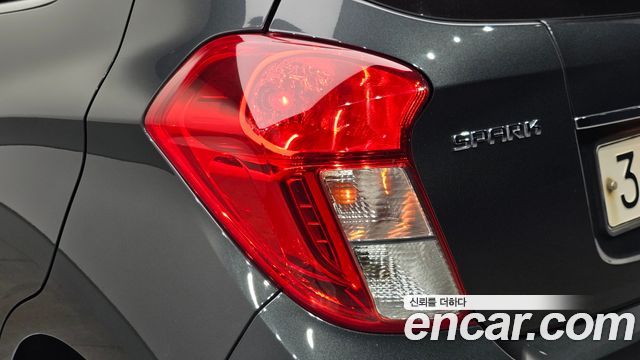 Chevrolet Korea Spark 2017 — photo 9