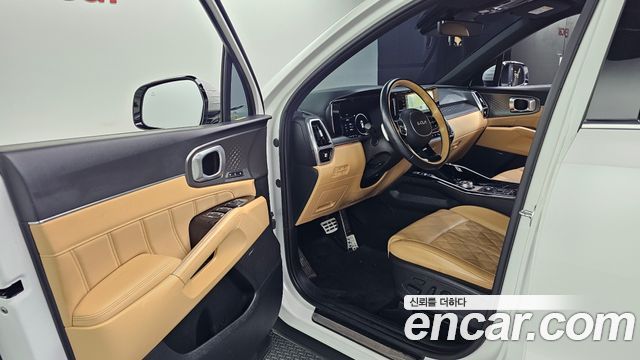 Kia Sorento 2023 — photo 13