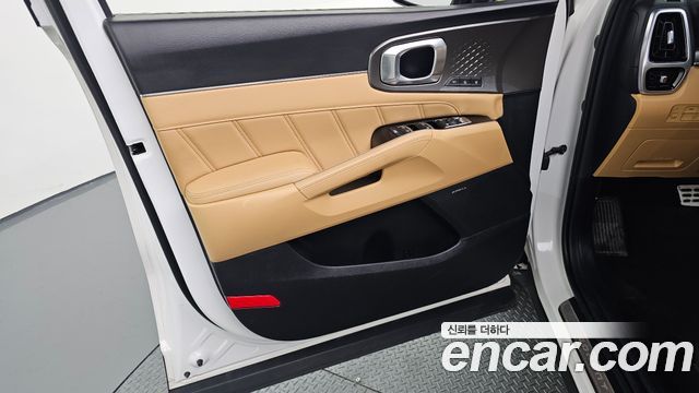Kia Sorento 2023 — photo 14