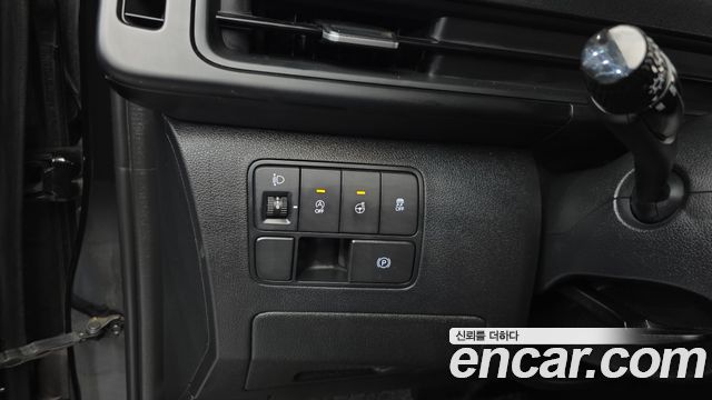 Hyundai Staria 2022 — photo 22