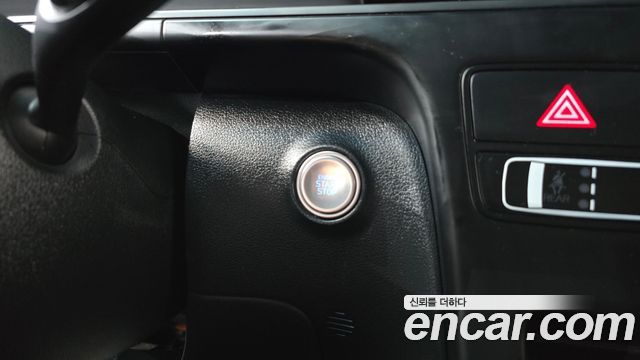 Hyundai Staria 2022 — photo 24