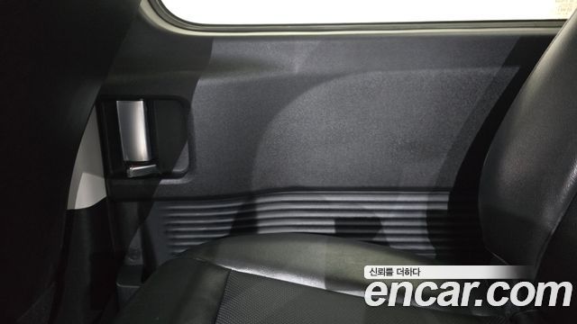 Hyundai Staria 2022 — photo 15