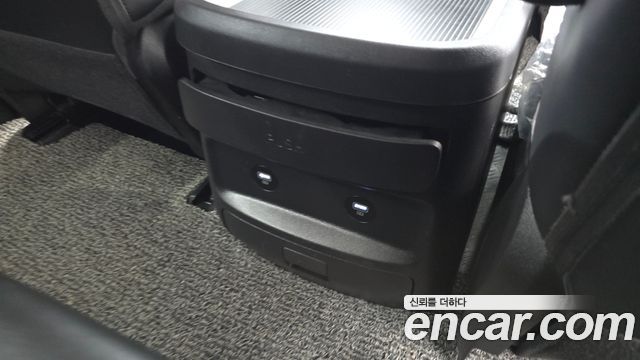 Hyundai Staria 2022 — photo 29