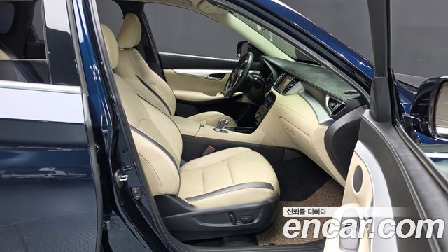 Infiniti QX50 2019 — photo 16