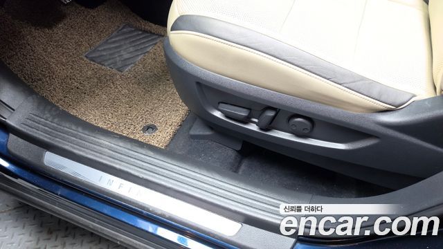 Infiniti QX50 2019 — photo 29