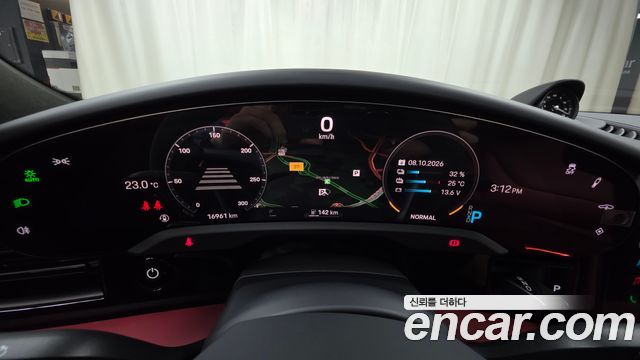 Porsche Taycan 2022 — photo 11