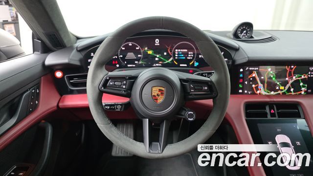 Porsche Taycan 2022 — photo 20