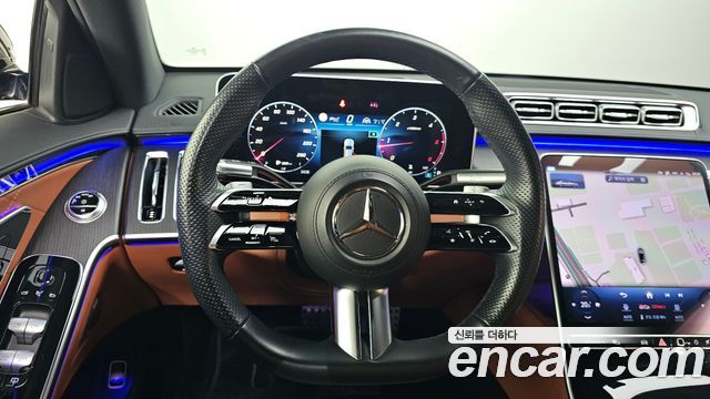 Mercedes-Benz S-Class 2023 — photo 19