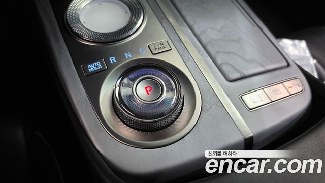 Genesis G80 2022 — photo 12