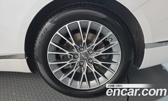 Genesis G80 2022 — photo 7