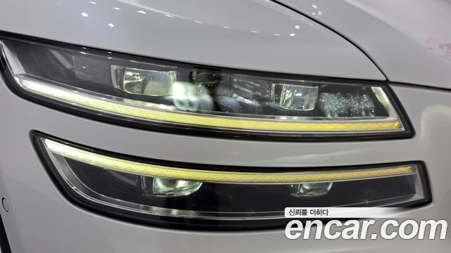 Genesis G80 2022 — photo 8