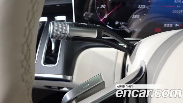 Mercedes-Benz S-Class 2023 — photo 28