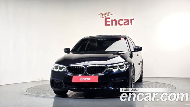 BMW 5-Series 2019 — photo 3