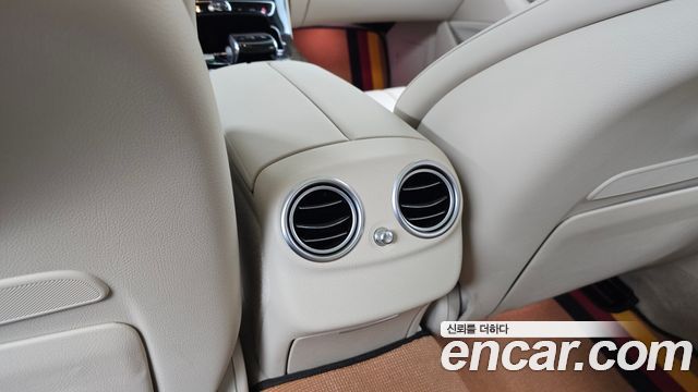 Mercedes-Benz E-Class 2017 — photo 31