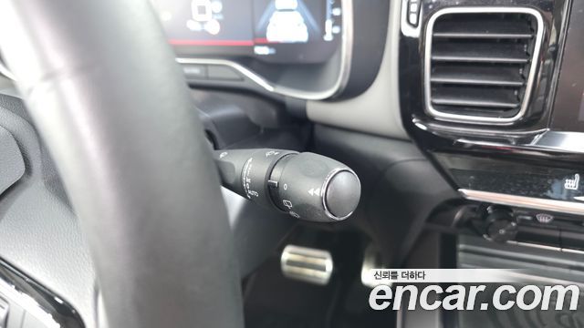 Citroën / DS C5 Aircross 2021 — photo 28