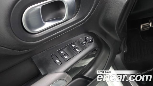 Citroën / DS C5 Aircross 2021 — photo 31