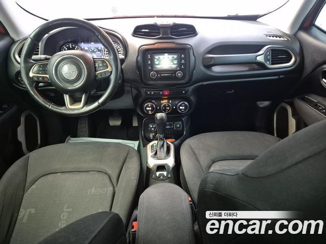 Jeep Renegade 2016 — photo 7