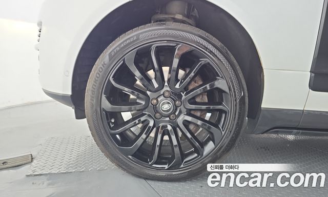 Land Rover Range Rover 2017 — photo 5