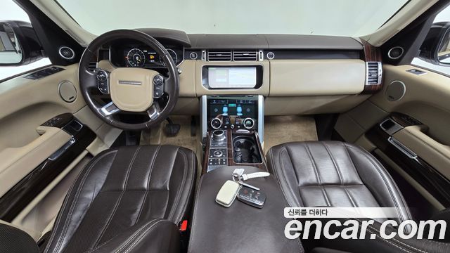 Land Rover Range Rover 2017 — photo 10