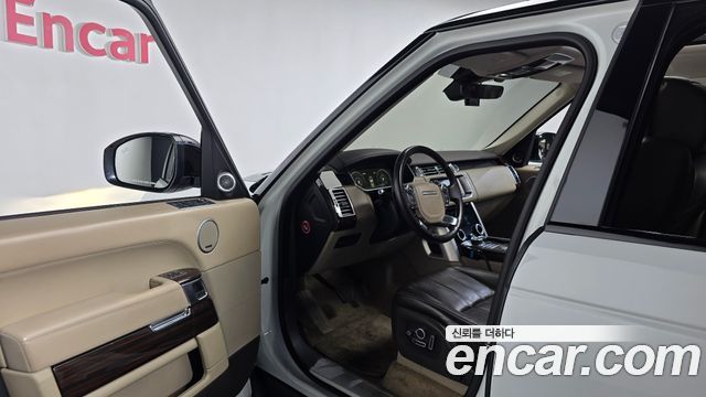Land Rover Range Rover 2017 — photo 13