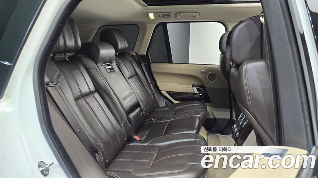 Land Rover Range Rover 2017 — photo 17