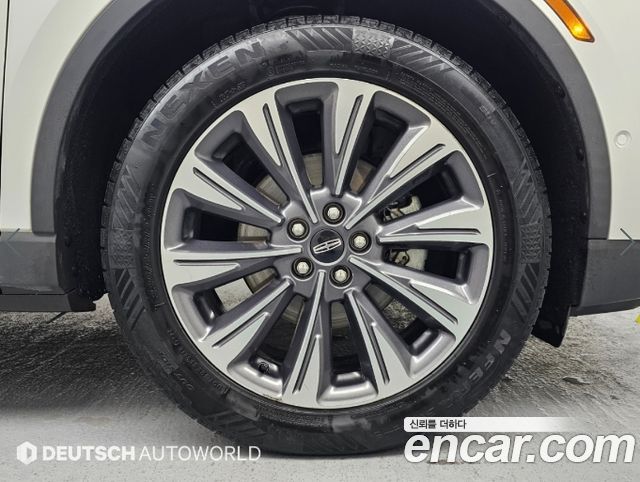 Lincoln Corsair 2020 — photo 6