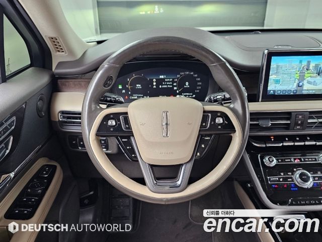 Lincoln Corsair 2020 — photo 14