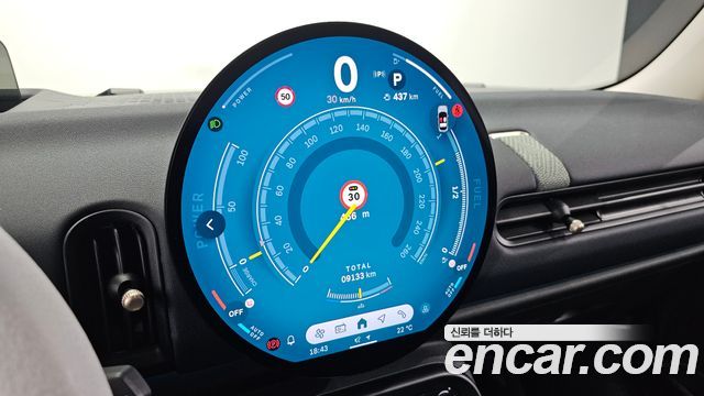 Mini Cooper 2025 — photo 11