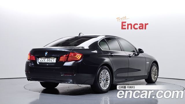 BMW 5-Series 2015 — photo 2