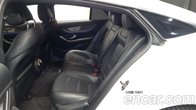 Mercedes-Benz AMG GT 2023 — photo 17
