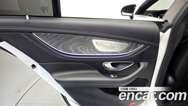 Mercedes-Benz AMG GT 2023 — photo 15