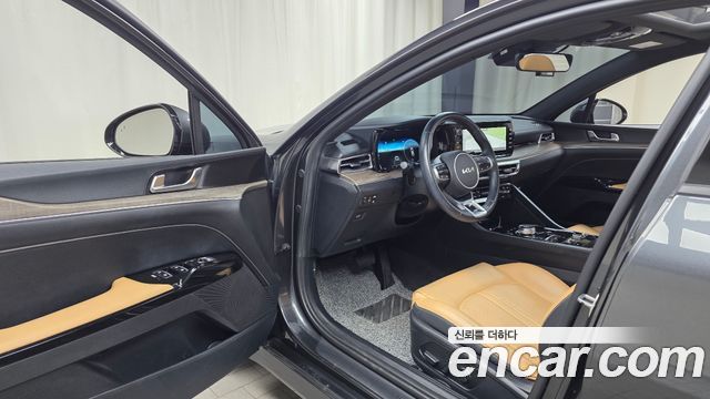 Kia K5 2022 — photo 13