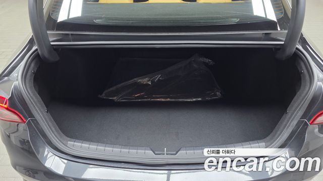 Kia K5 2022 — photo 26