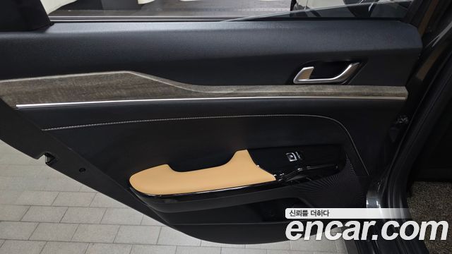 Kia K5 2022 — photo 15