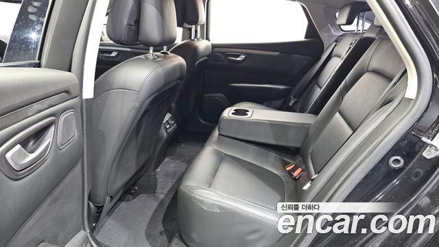 Renault Korea SM6 2019 — photo 11