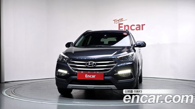 Hyundai Santafe 2016 — photo 3