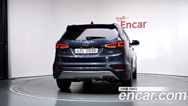 Hyundai Santafe 2016 — photo 4